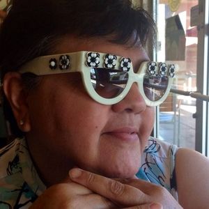 Meet your Posher, Rosana